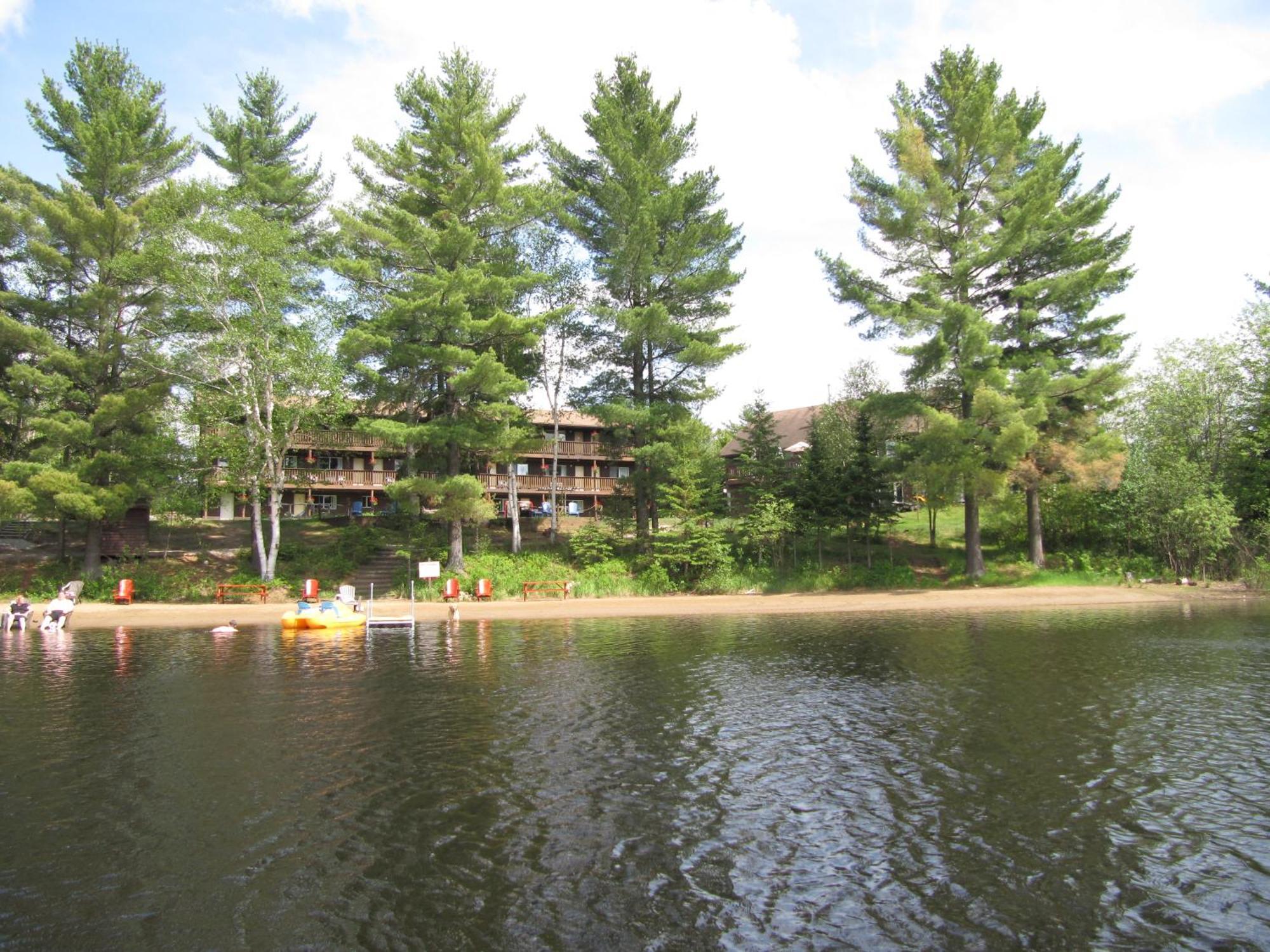 Spring Lake Resort Dwight ภายนอก รูปภาพ